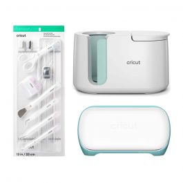 NWT Vinyl Cricut sold Set: 11 Piece Kit Set